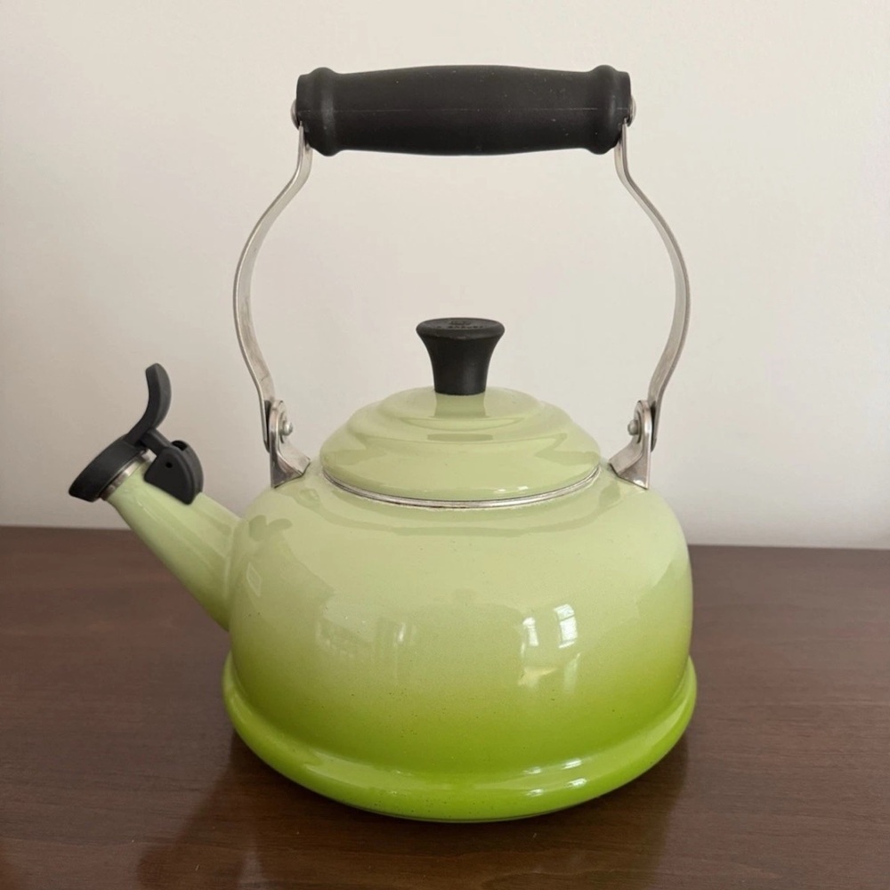 Le Creuset Ombré Green Whistling Tea Kettle